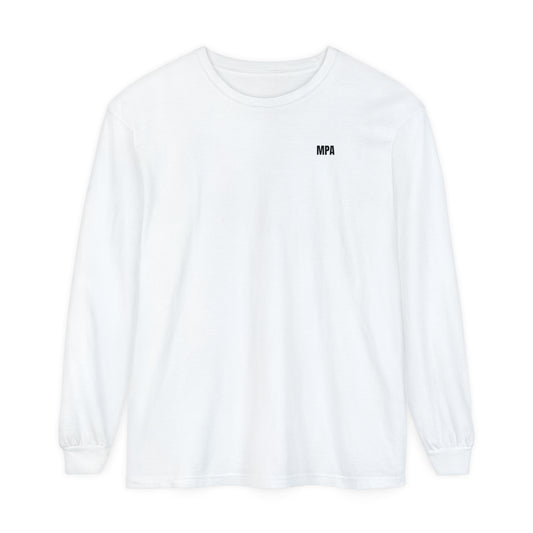 Unisex Garment-dyed Long Sleeve T-Shirt