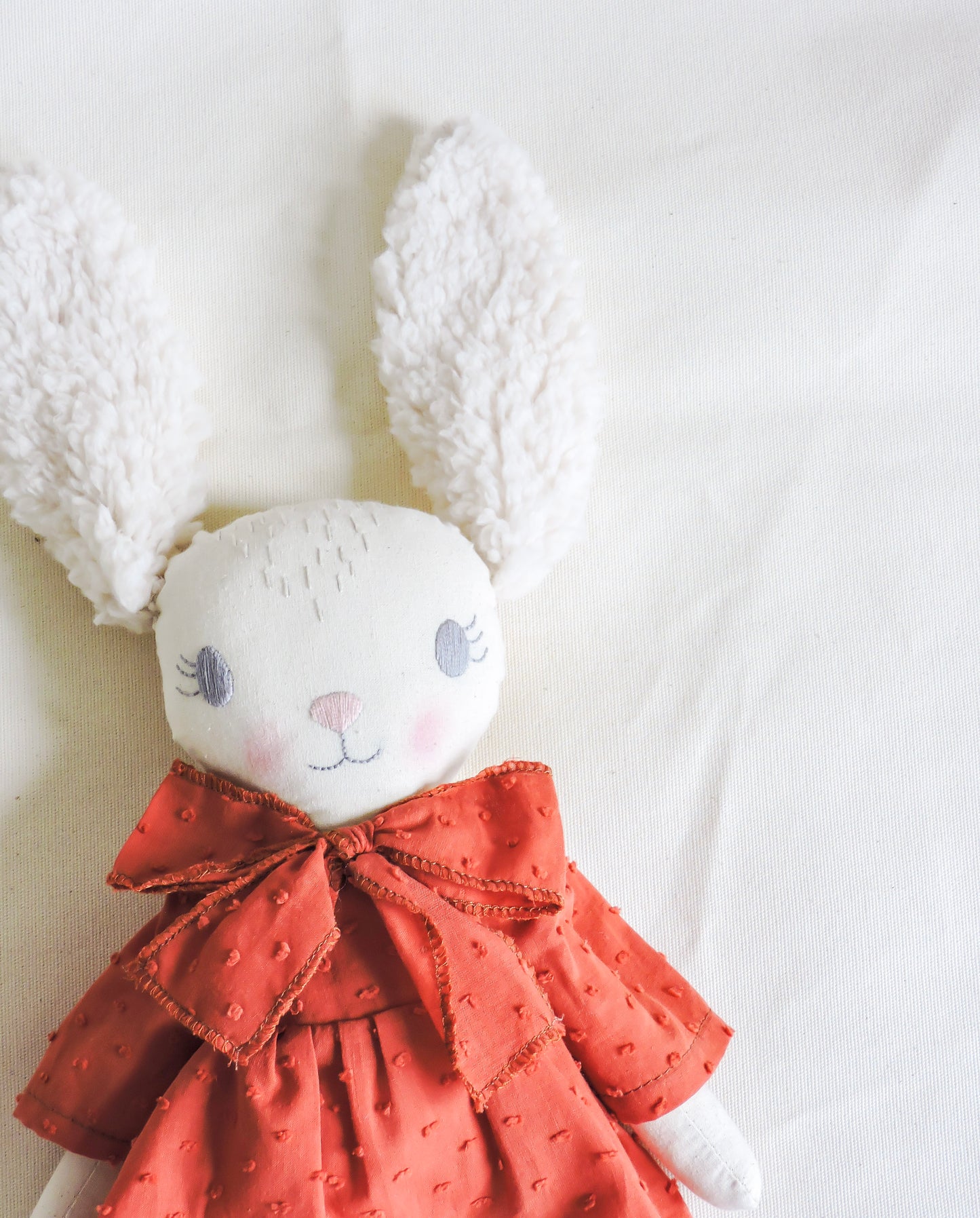 Bunny plush whit adress copper